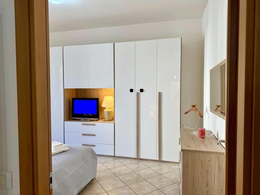 Апартаменты Ilaria House Комо Экстерьер фото